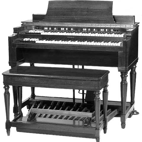 Vu d'ensemble de l'orgue électromagnétique Hammond