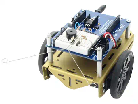 Photo du kit robot Boe-Shield bot assemblé en version détecteur à moustaches